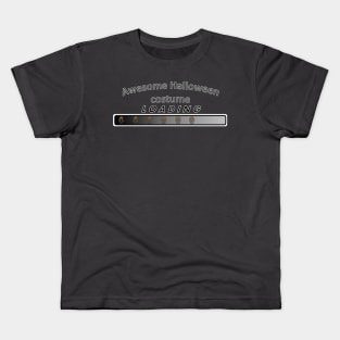 Halloween costume: LOADING Kids T-Shirt